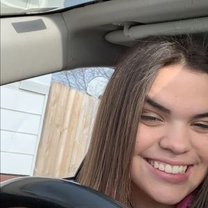 Meet your Posher, Mallory